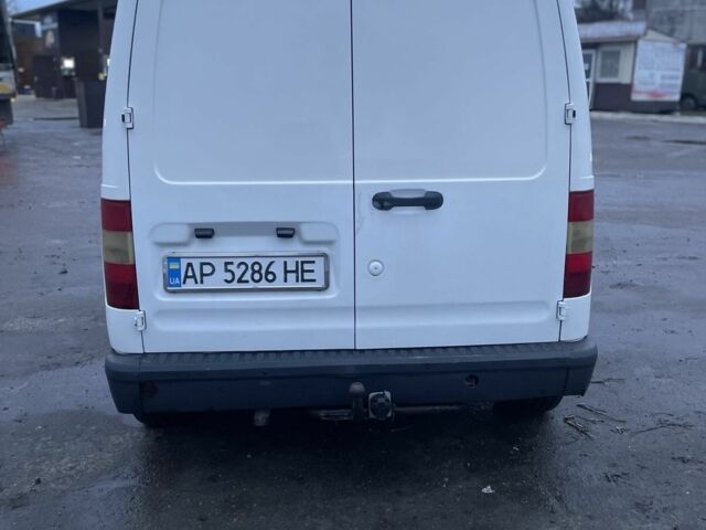 Белый Форд Турнео Коннект, объемом двигателя 1.8 л и пробегом 350 тыс. км за 5300 $, фото 4 на Automoto.ua