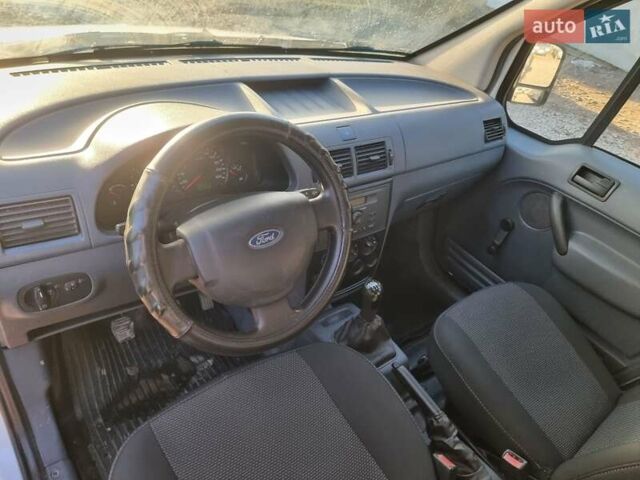 Білий Форд Турнео Коннект, об'ємом двигуна 1.8 л та пробігом 249 тис. км за 4850 $, фото 8 на Automoto.ua