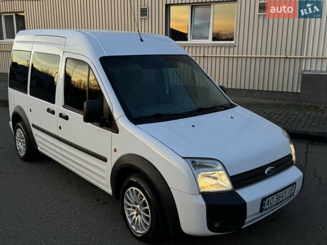 Белый Форд Турнео Коннект, объемом двигателя 1.8 л и пробегом 216 тыс. км за 6700 $, фото 8 на Automoto.ua