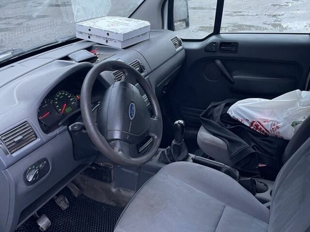 Білий Форд Турнео Коннект, об'ємом двигуна 0 л та пробігом 350 тис. км за 3600 $, фото 4 на Automoto.ua