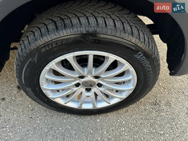 Белый Форд Турнео Коннект, объемом двигателя 1.8 л и пробегом 216 тыс. км за 6700 $, фото 26 на Automoto.ua