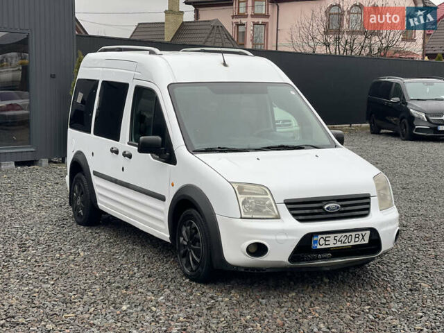 Белый Форд Турнео Коннект, объемом двигателя 1.75 л и пробегом 330 тыс. км за 5450 $, фото 11 на Automoto.ua