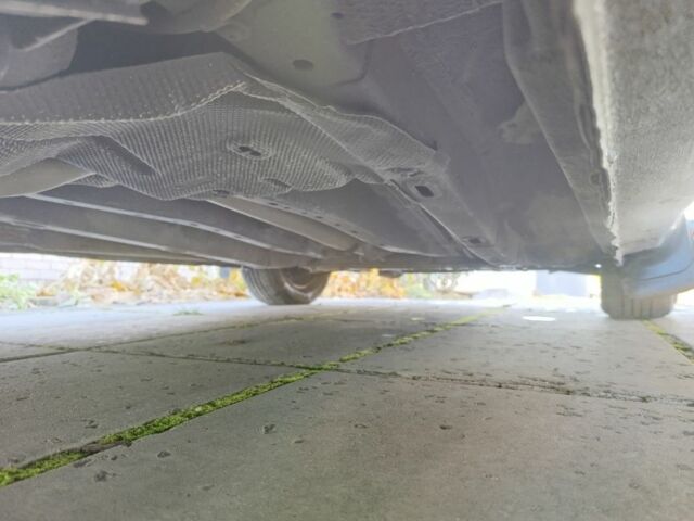 Белый Форд Турнео Коннект, объемом двигателя 1.8 л и пробегом 213 тыс. км за 5700 $, фото 3 на Automoto.ua