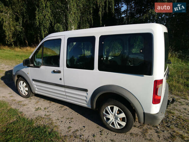 Білий Форд Турнео Коннект, об'ємом двигуна 1.75 л та пробігом 284 тис. км за 5200 $, фото 7 на Automoto.ua
