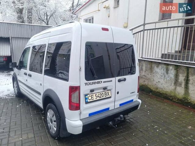 Белый Форд Турнео Коннект, объемом двигателя 1.75 л и пробегом 330 тыс. км за 5200 $, фото 5 на Automoto.ua