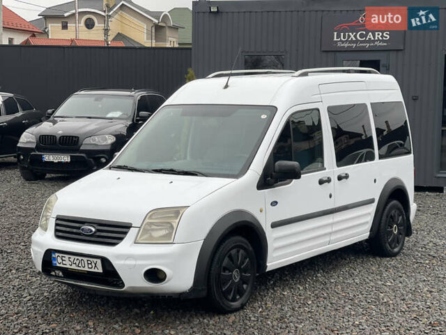 Белый Форд Турнео Коннект, объемом двигателя 1.75 л и пробегом 330 тыс. км за 5450 $, фото 1 на Automoto.ua