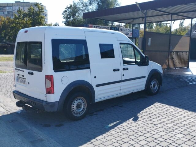 Білий Форд Турнео Коннект, об'ємом двигуна 1.8 л та пробігом 222 тис. км за 4600 $, фото 2 на Automoto.ua