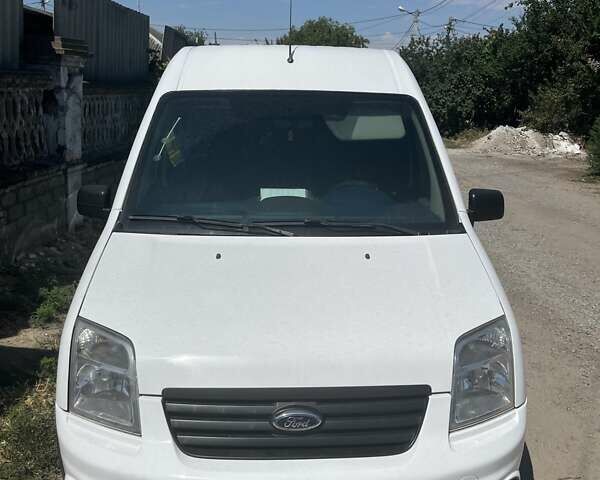 Білий Форд Турнео Коннект, об'ємом двигуна 1.8 л та пробігом 190 тис. км за 6300 $, фото 1 на Automoto.ua