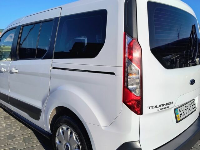 Білий Форд Турнео Коннект, об'ємом двигуна 1.6 л та пробігом 241 тис. км за 9900 $, фото 6 на Automoto.ua