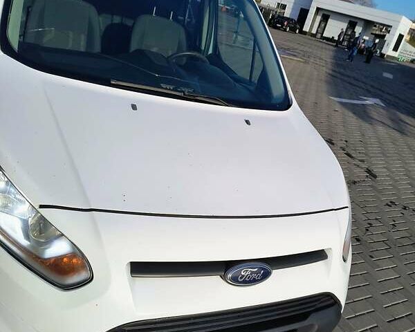 Білий Форд Турнео Коннект, об'ємом двигуна 1.56 л та пробігом 241 тис. км за 9900 $, фото 4 на Automoto.ua