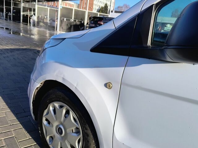 Білий Форд Турнео Коннект, об'ємом двигуна 1.6 л та пробігом 241 тис. км за 9900 $, фото 4 на Automoto.ua