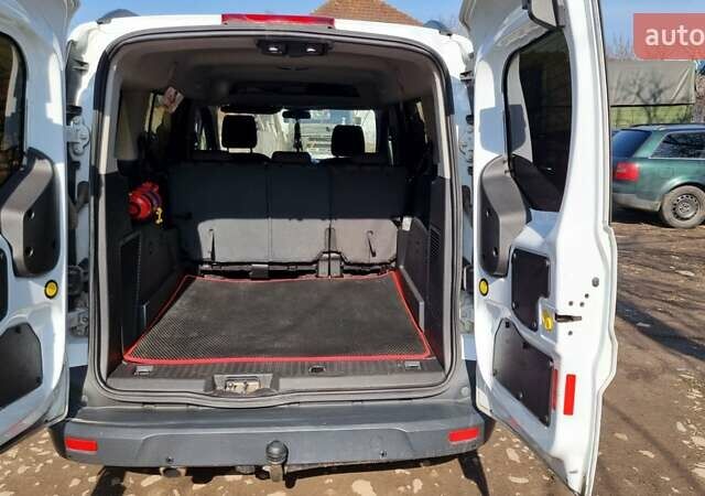 Белый Форд Турнео Коннект, объемом двигателя 1.56 л и пробегом 305 тыс. км за 8500 $, фото 8 на Automoto.ua