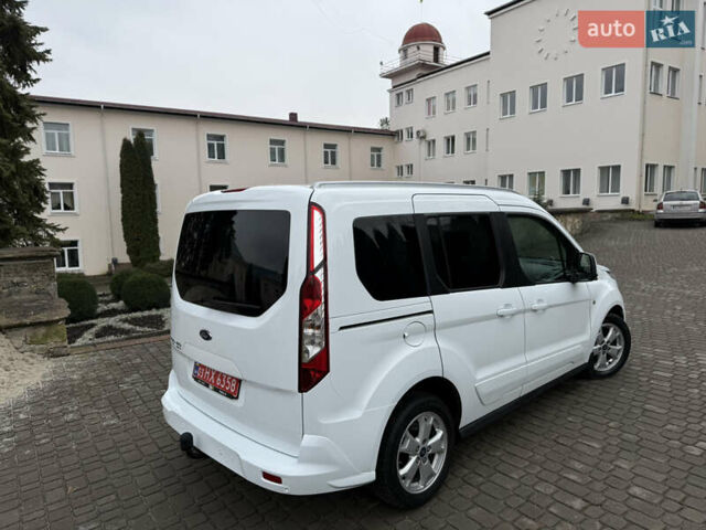 Белый Форд Турнео Коннект, объемом двигателя 1.5 л и пробегом 247 тыс. км за 13199 $, фото 53 на Automoto.ua