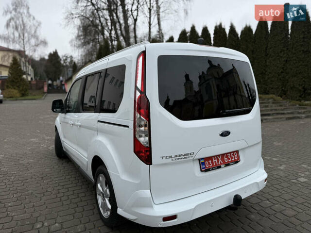 Белый Форд Турнео Коннект, объемом двигателя 1.5 л и пробегом 247 тыс. км за 13199 $, фото 39 на Automoto.ua