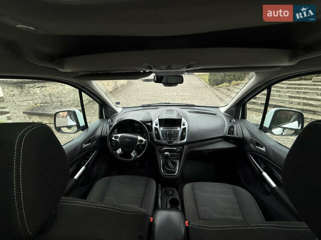 Белый Форд Турнео Коннект, объемом двигателя 1.5 л и пробегом 247 тыс. км за 13199 $, фото 99 на Automoto.ua