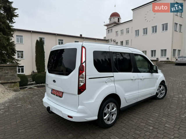 Белый Форд Турнео Коннект, объемом двигателя 1.5 л и пробегом 247 тыс. км за 13199 $, фото 52 на Automoto.ua