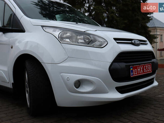 Белый Форд Турнео Коннект, объемом двигателя 1.5 л и пробегом 247 тыс. км за 13199 $, фото 8 на Automoto.ua