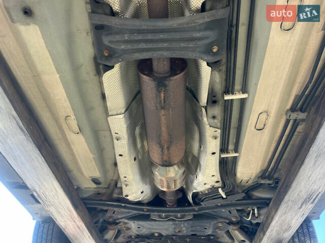 Белый Форд Турнео Коннект, объемом двигателя 2 л и пробегом 190 тыс. км за 10000 $, фото 28 на Automoto.ua