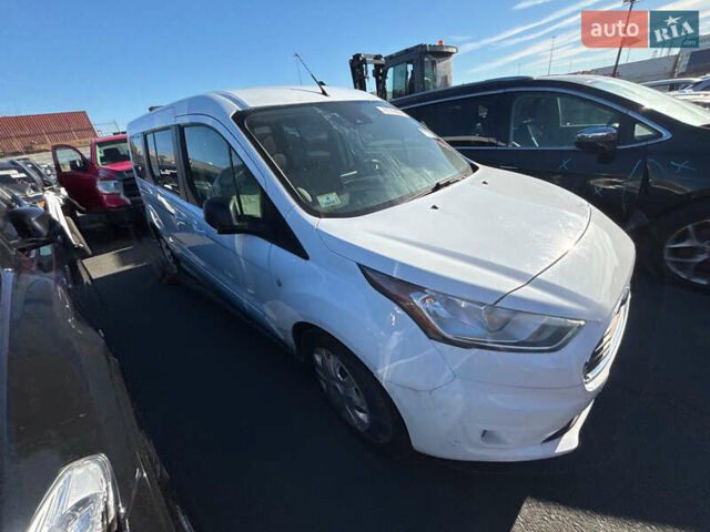 Белый Форд Турнео Коннект, объемом двигателя 2 л и пробегом 190 тыс. км за 10000 $, фото 2 на Automoto.ua