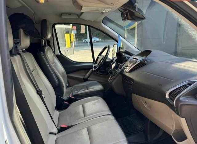 Белый Форд Турнео Коннект, объемом двигателя 2 л и пробегом 157 тыс. км за 19967 $, фото 11 на Automoto.ua