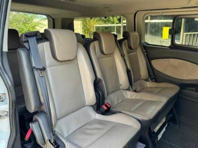 Белый Форд Турнео Коннект, объемом двигателя 2 л и пробегом 157 тыс. км за 19967 $, фото 9 на Automoto.ua