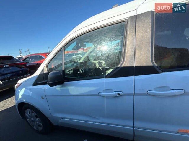 Белый Форд Турнео Коннект, объемом двигателя 2 л и пробегом 190 тыс. км за 10000 $, фото 16 на Automoto.ua