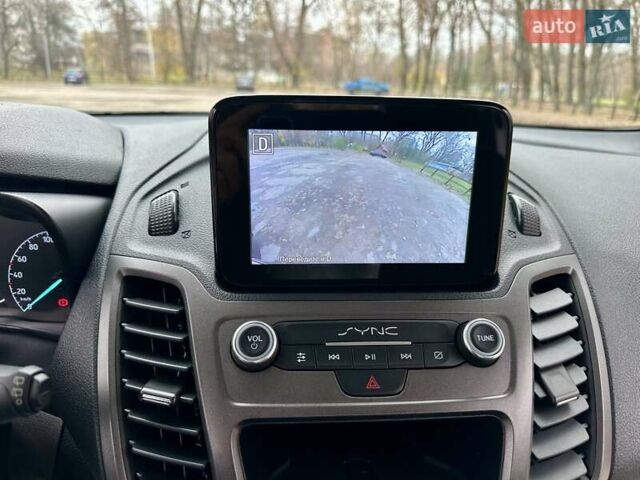 Белый Форд Турнео Коннект, объемом двигателя 1.5 л и пробегом 134 тыс. км за 17499 $, фото 28 на Automoto.ua