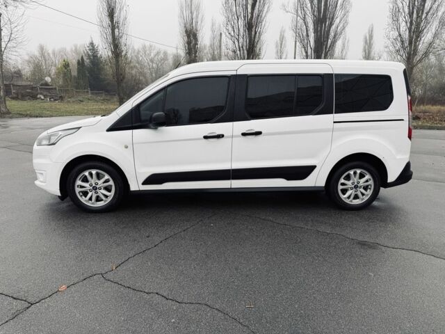 Білий Форд Турнео Коннект, об'ємом двигуна 1.5 л та пробігом 181 тис. км за 16900 $, фото 1 на Automoto.ua