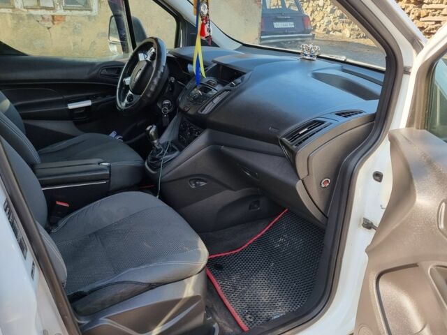 Белый Форд Турнео Коннект, объемом двигателя 1.6 л и пробегом 305 тыс. км за 8500 $, фото 6 на Automoto.ua