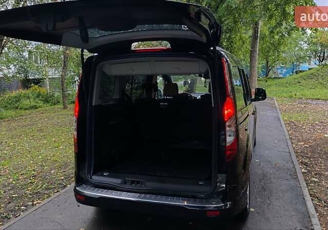 Черный Форд Турнео Коннект, объемом двигателя 1.6 л и пробегом 216 тыс. км за 11999 $, фото 25 на Automoto.ua