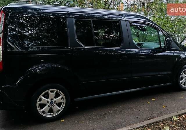 Черный Форд Турнео Коннект, объемом двигателя 1.6 л и пробегом 216 тыс. км за 11999 $, фото 12 на Automoto.ua