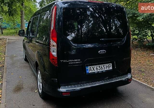Черный Форд Турнео Коннект, объемом двигателя 1.6 л и пробегом 216 тыс. км за 11999 $, фото 4 на Automoto.ua