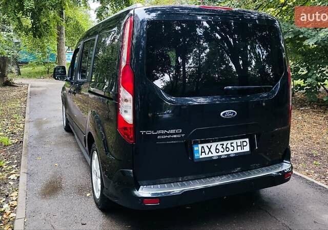 Черный Форд Турнео Коннект, объемом двигателя 1.6 л и пробегом 216 тыс. км за 11999 $, фото 3 на Automoto.ua