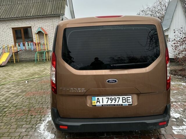 Коричневый Форд Турнео Коннект, объемом двигателя 1.6 л и пробегом 180 тыс. км за 10900 $, фото 2 на Automoto.ua