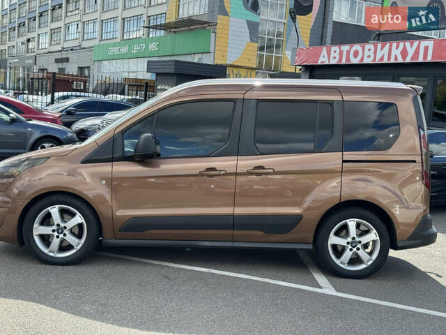 Форд Турнео Коннект 2014 в Киеве на Automoto.ua Коричневый Форд Турнео Коннект, объемом двигателя 1.6 л и пробегом 244 тыс. км за 12800 $, фото 7 на Automoto.ua