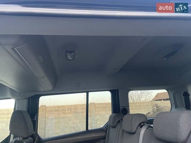 Коричневый Форд Турнео Коннект, объемом двигателя 1.56 л и пробегом 220 тыс. км за 11650 $, фото 4 на Automoto.ua