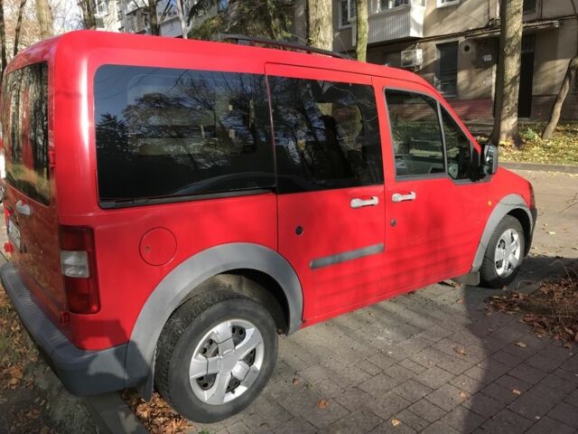 Червоний Форд Турнео Коннект, об'ємом двигуна 1.8 л та пробігом 239 тис. км за 3700 $, фото 1 на Automoto.ua