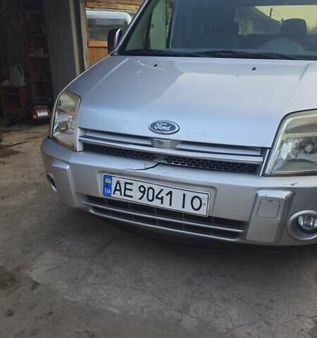 Форд Турнео Коннект, объемом двигателя 1.8 л и пробегом 367 тыс. км за 3700 $, фото 2 на Automoto.ua