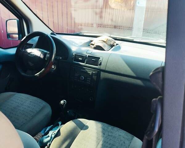 Форд Турнео Коннект, объемом двигателя 1.8 л и пробегом 300 тыс. км за 4700 $, фото 3 на Automoto.ua