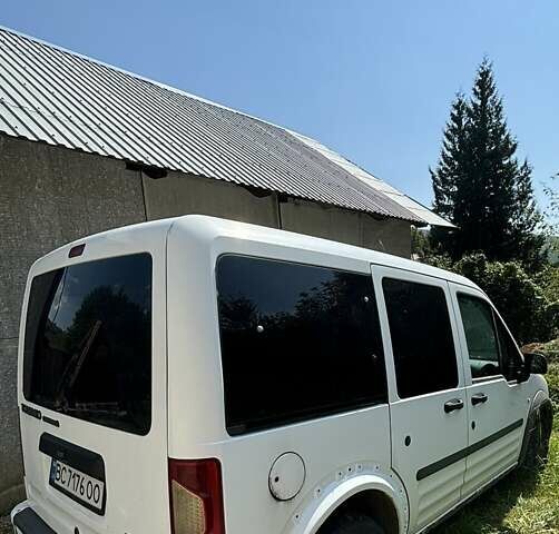 Форд Турнео Коннект, объемом двигателя 1.75 л и пробегом 283 тыс. км за 4500 $, фото 8 на Automoto.ua