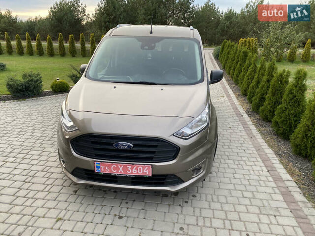 Форд Турнео Коннект, объемом двигателя 1.5 л и пробегом 141 тыс. км за 19099 $, фото 8 на Automoto.ua