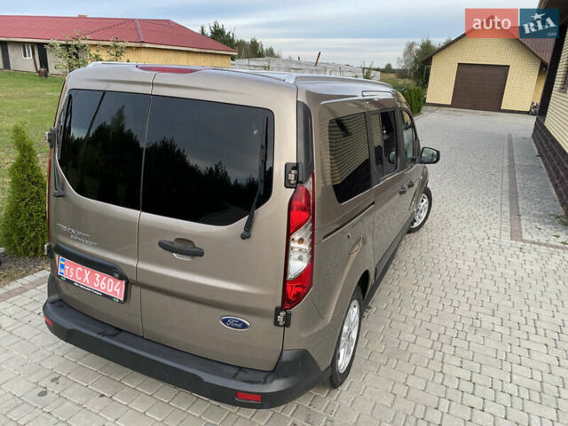 Форд Турнео Коннект, объемом двигателя 1.5 л и пробегом 141 тыс. км за 19099 $, фото 4 на Automoto.ua