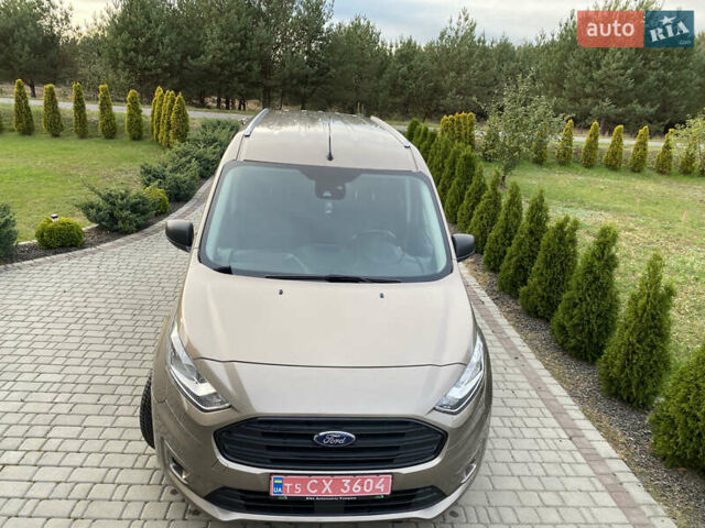 Форд Турнео Коннект, объемом двигателя 1.5 л и пробегом 141 тыс. км за 19099 $, фото 10 на Automoto.ua