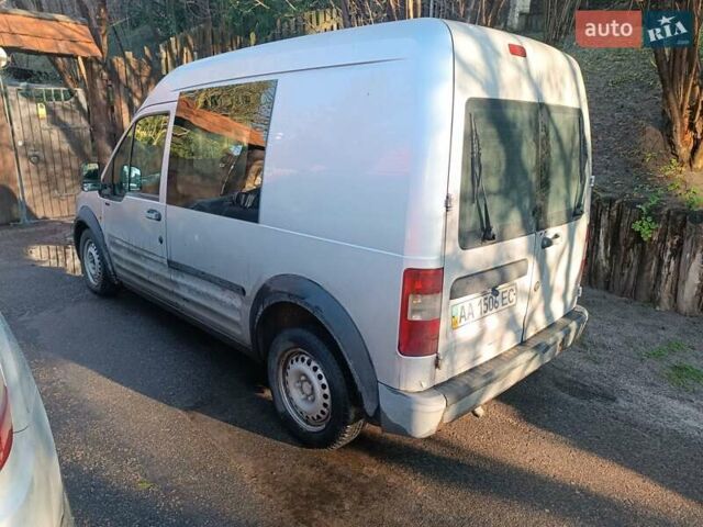 Серый Форд Турнео Коннект, объемом двигателя 1.8 л и пробегом 380 тыс. км за 3500 $, фото 2 на Automoto.ua