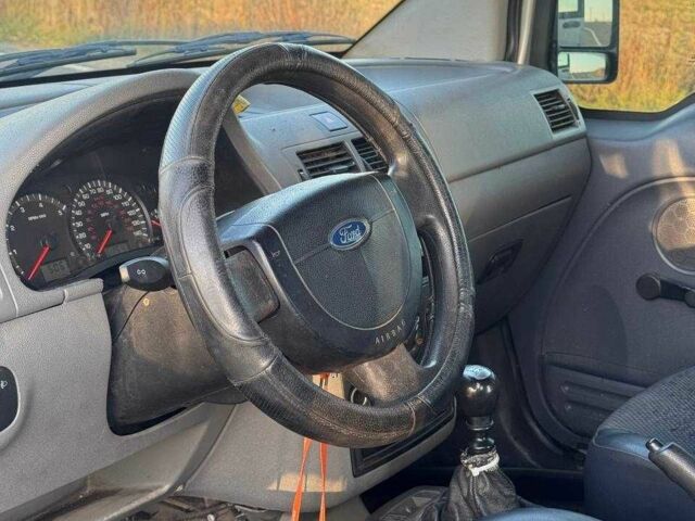 Серый Форд Турнео Коннект, объемом двигателя 1.8 л и пробегом 200 тыс. км за 2300 $, фото 9 на Automoto.ua