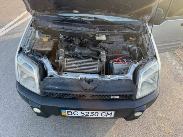 Серый Форд Турнео Коннект, объемом двигателя 1.8 л и пробегом 200 тыс. км за 2300 $, фото 11 на Automoto.ua