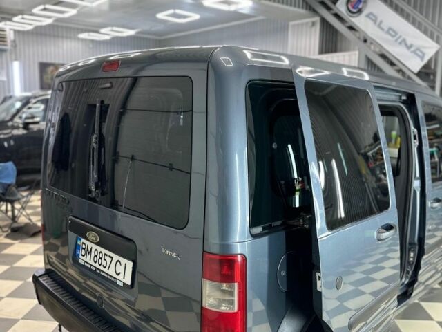 Сірий Форд Турнео Коннект, об'ємом двигуна 1.8 л та пробігом 270 тис. км за 5300 $, фото 4 на Automoto.ua