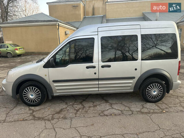 Серый Форд Турнео Коннект, объемом двигателя 1.8 л и пробегом 219 тыс. км за 7200 $, фото 4 на Automoto.ua