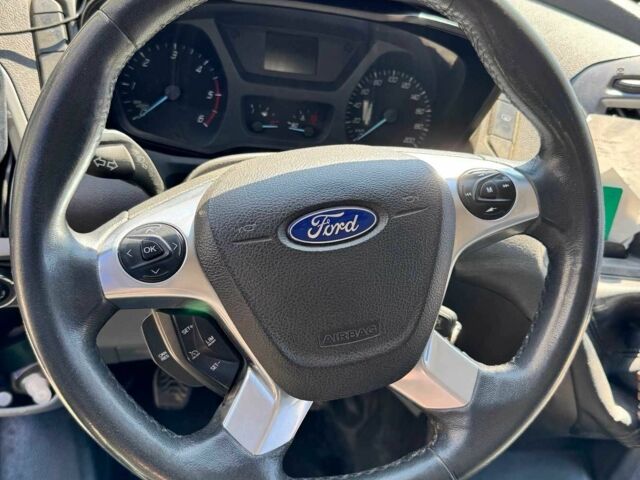 Серый Форд Турнео Коннект, объемом двигателя 2.2 л и пробегом 414 тыс. км за 13500 $, фото 9 на Automoto.ua