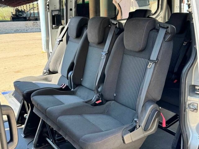 Серый Форд Турнео Коннект, объемом двигателя 2.2 л и пробегом 414 тыс. км за 13500 $, фото 5 на Automoto.ua